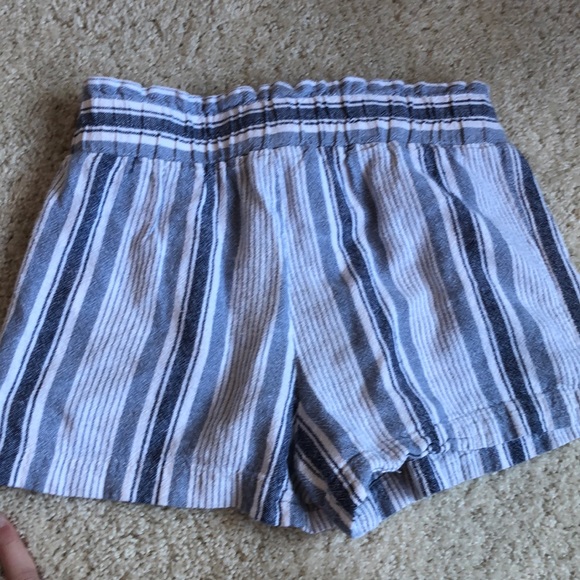 🌼 JOLT shorts 🌼 - Picture 5 of 5